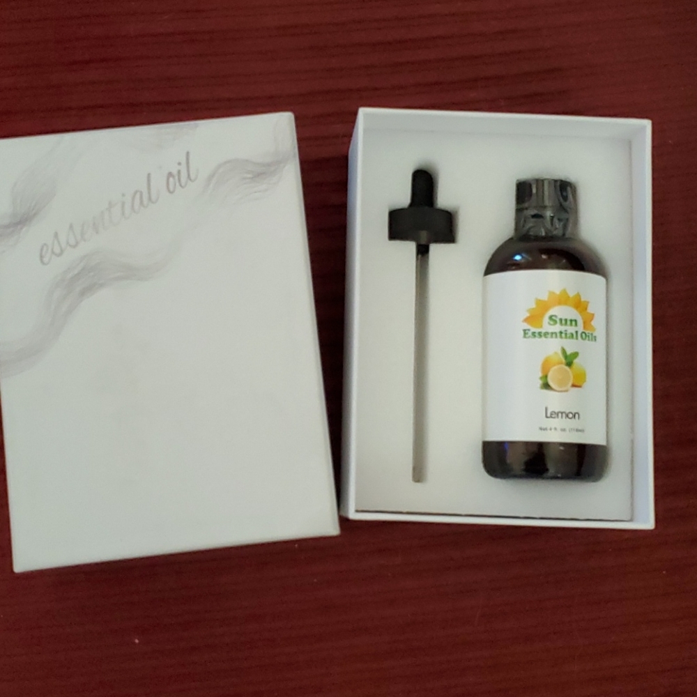 Sun Essential Oils, Lemon Aromatherapy,  4 oz
